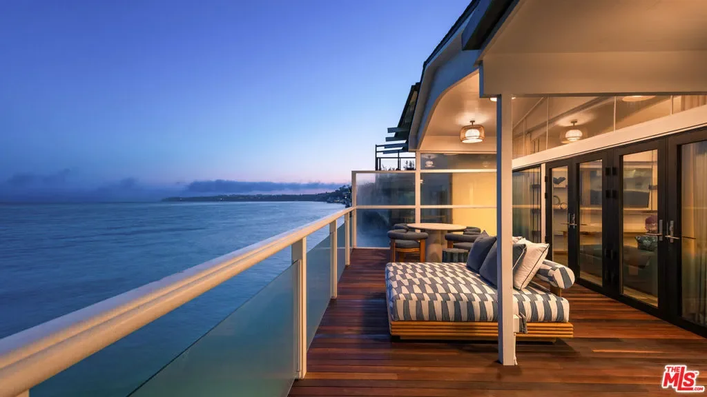 27044 Malibu Cove Colony Drive, Malibu, California, United States. - Photo 25