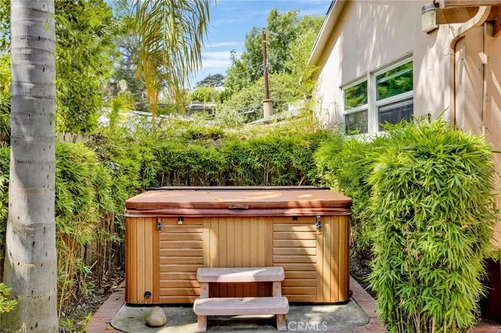 3398 Floyd, Los Angeles, California, United States. - Photo 36