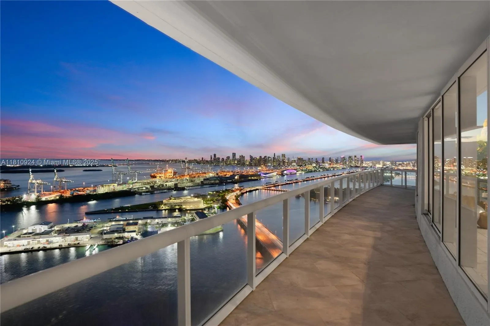 450 Alton Rd, #PH1, Miami Beach, Florida, United States. - Photo 16