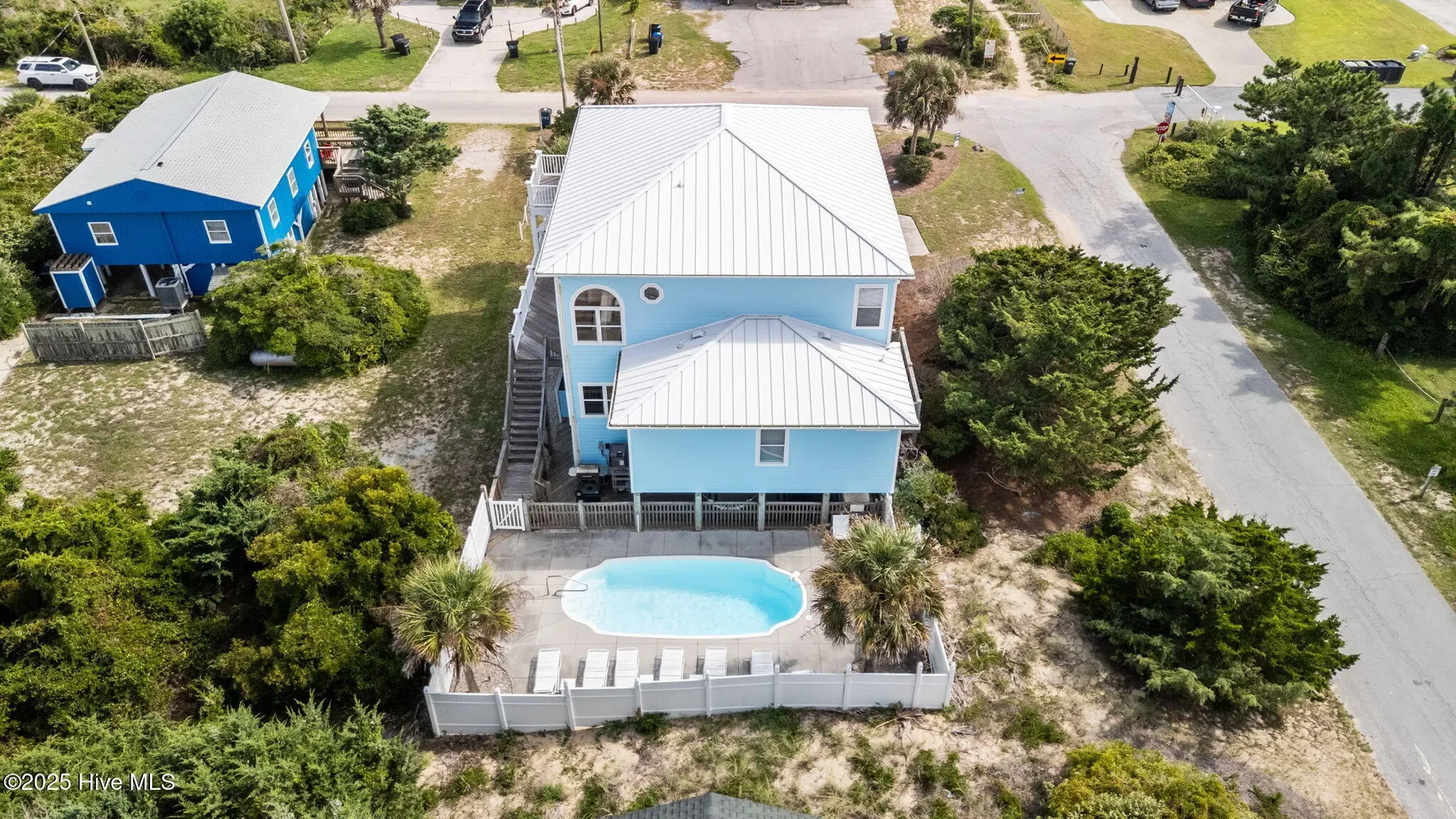 2414 Ocean Drive, Emerald Isle, North Carolina, United States. - Photo 47