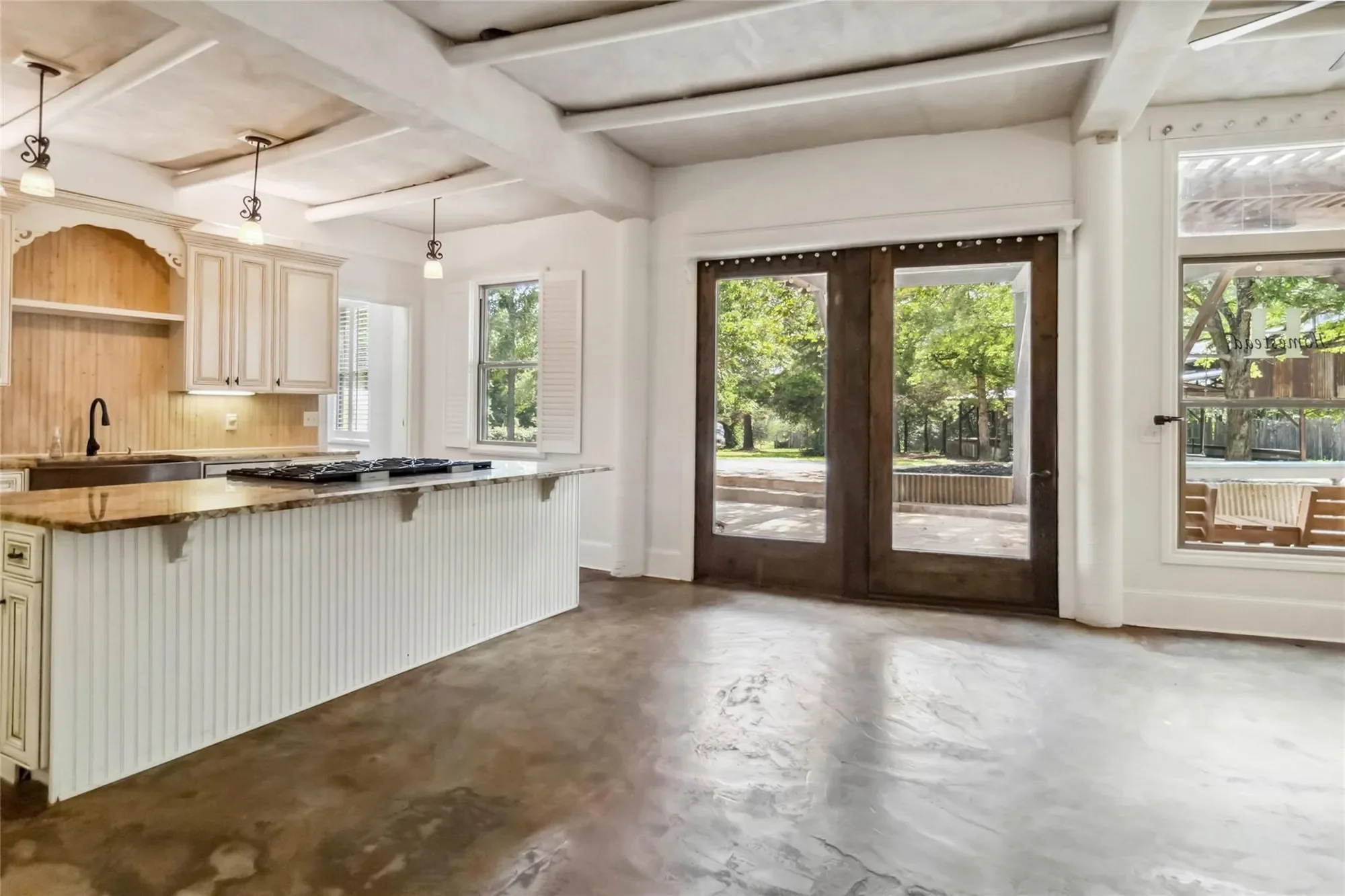 208 Old Potato RD, Paige, Texas, United States. - Photo 4