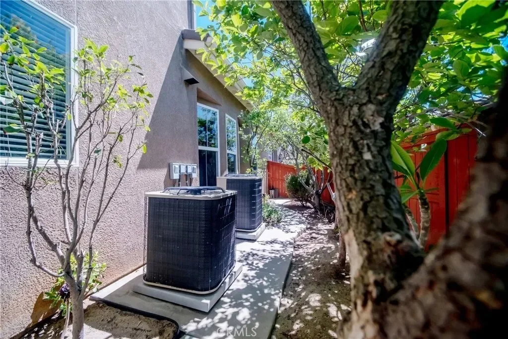 34116 Galleron Street, Temecula, California, United States. - Photo 37