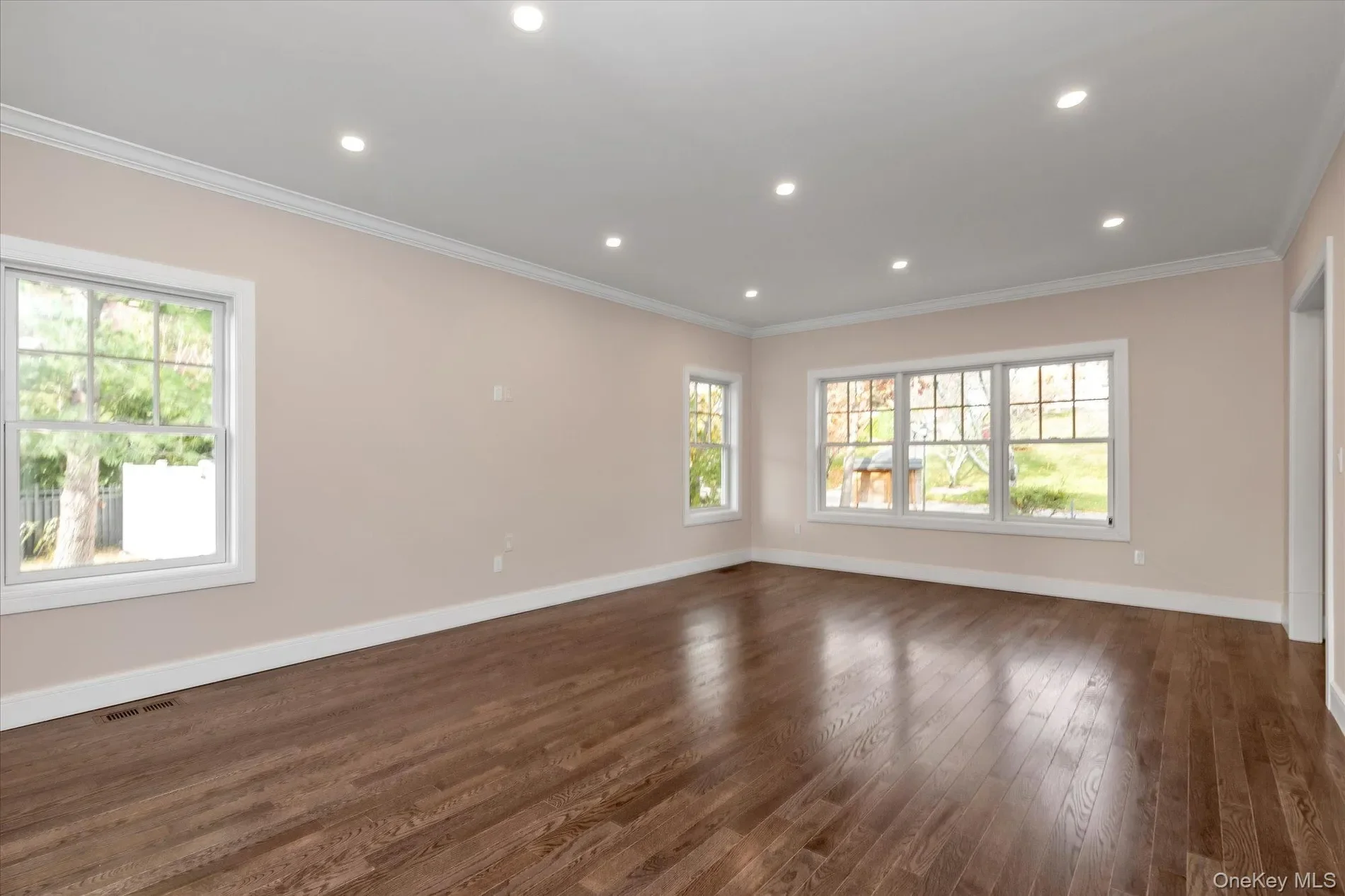 Gallery photo 4