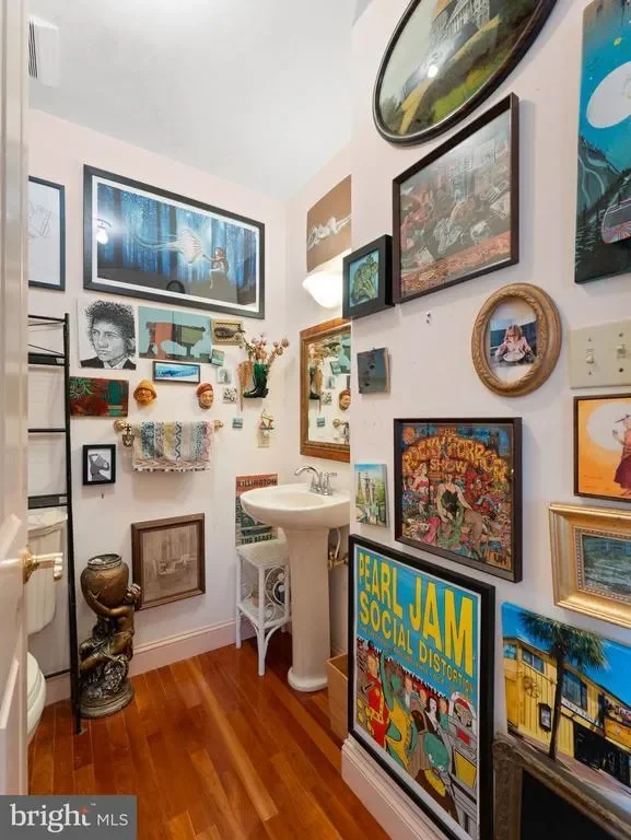 133 43RD ST STREET, SEA ISLE CITY, NJ 08243, Sea Isle City, New Jersey, United States. - Photo 14
