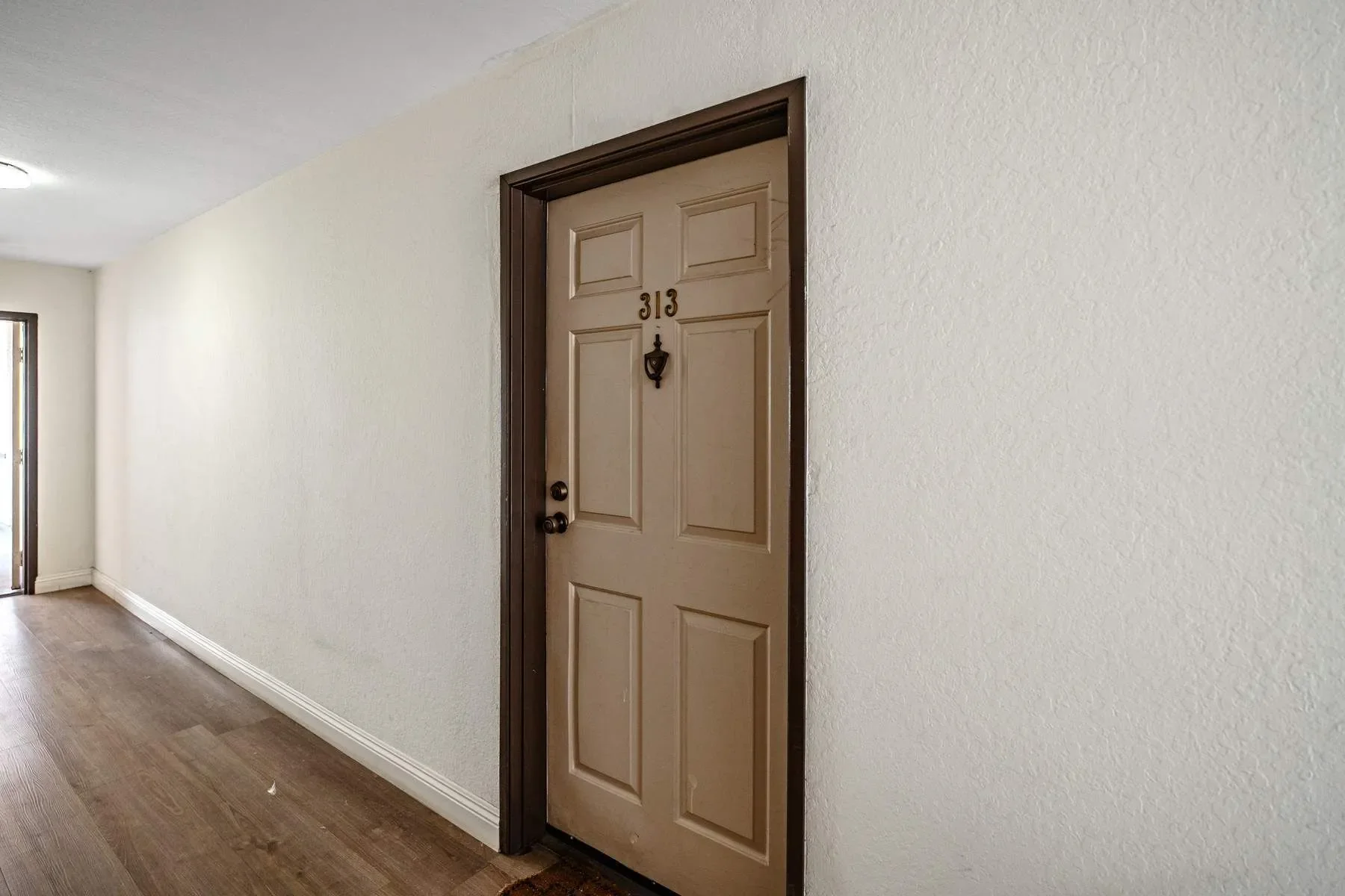 11939 Weddington Street 313, Valley Village, CA 91607, Los Angeles, California, United States. - Photo 19