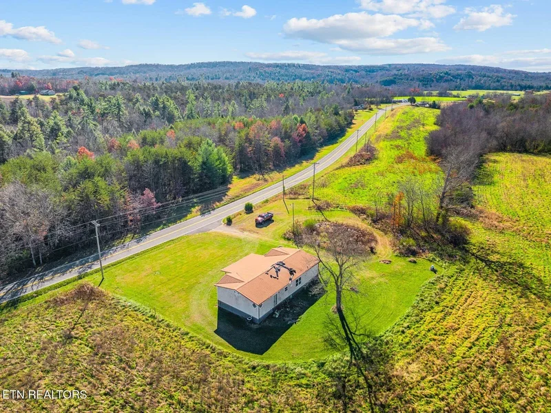 15649 Lantana Rd, Crossville, TN 38572, Crossville, Tennessee, United States. - Photo 21
