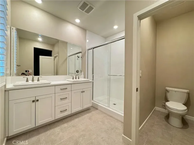 175 Bowery, Irvine, California, United States. - Photo 18