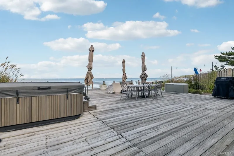 170 Asharoken Avenue, Northport, NY, 11768, USA, Northport, New York, United States. - Photo 9