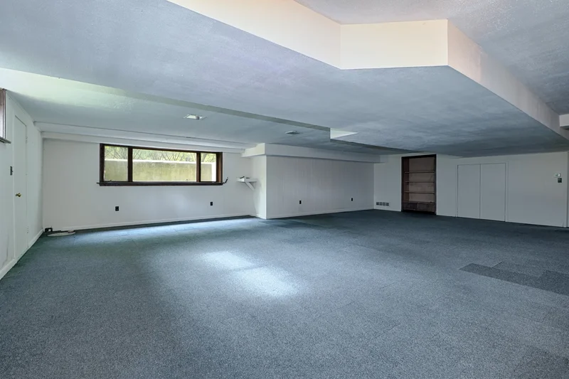 947 Galloping Hill Road, Fairfield, CT 06824, Fairfield, Connecticut, United States. - Photo 33