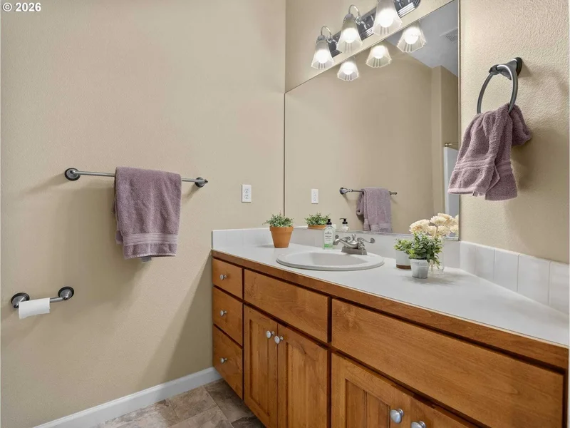 16451 SE ORCHARD VIEW LN, Damascus, Oregon, United States. - Photo 32