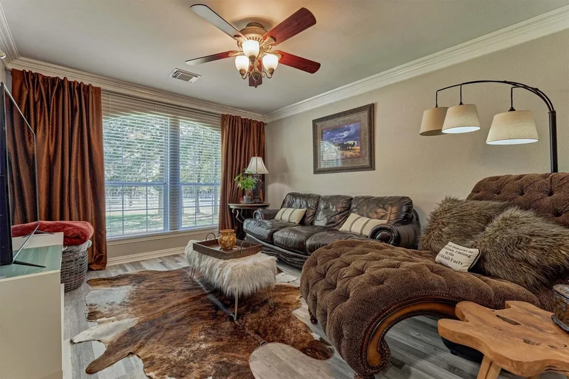 33203 E Border Oak Court, Magnolia, TX 77354, Magnolia, Texas, United States. - Photo 10