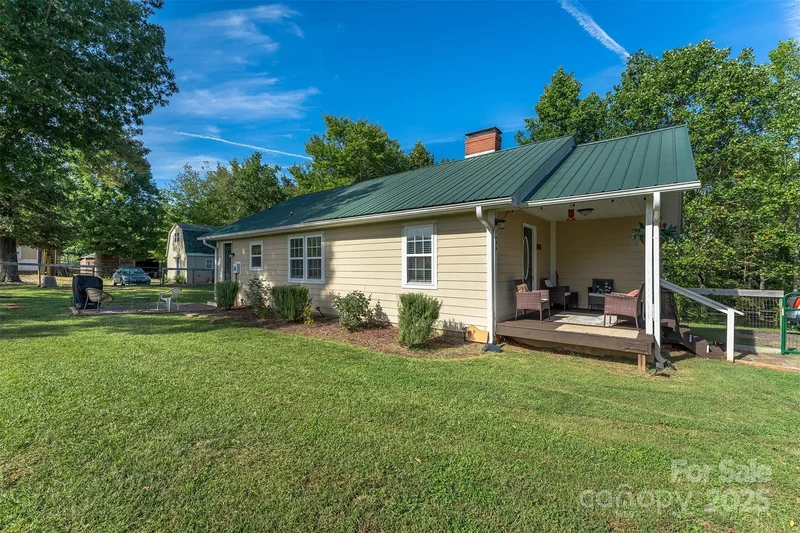 1434 Lake Adger Road, Mill Spring, North Carolina, United States. - Photo 32