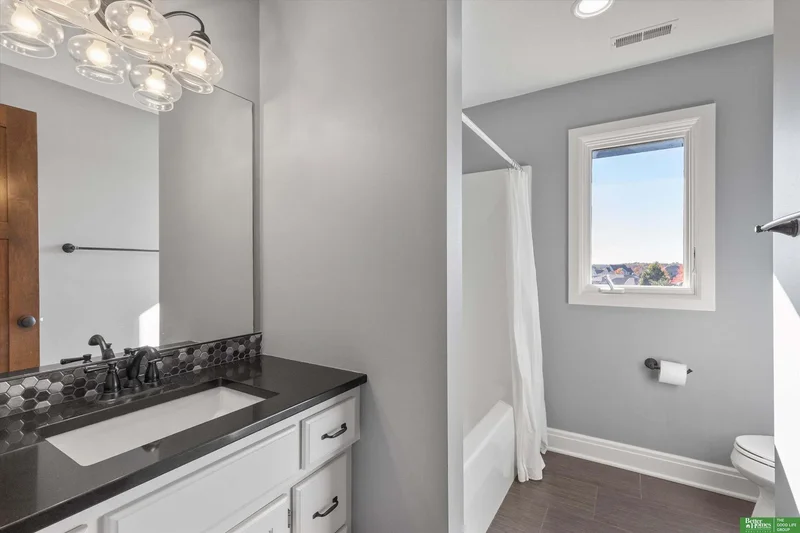 2215 S 181st Circle, Omaha, NE 68130, Omaha, Nebraska, United States. - Photo 17