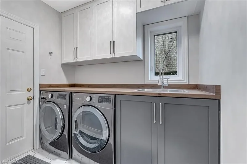 8 Keewaydin Street, Waterdown, ON L8B 0K1, Hamilton, Ontario, Canada. - Photo 46