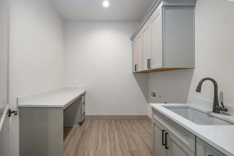 7008 Grange St, Kennewick, WA 99338, Kennewick, Washington, United States. - Photo 43