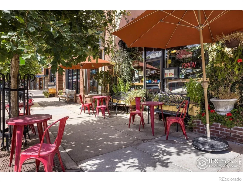 820 Pearl Street, Boulder, Colorado, United States. - Photo 38