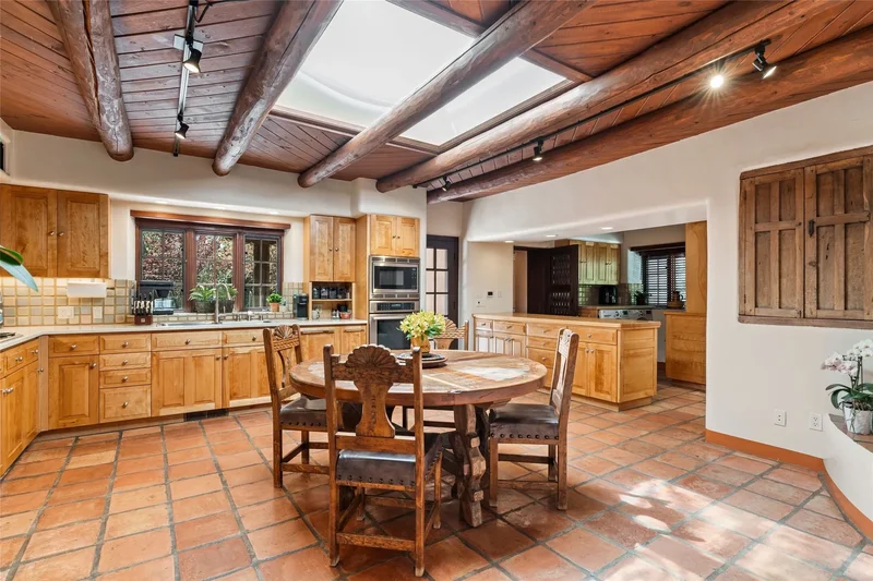 620 Camino Rancheros, Santa Fe, NM 87505, Santa Fe, New Mexico, United States. - Photo 19