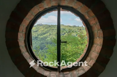 Thumbnail 34