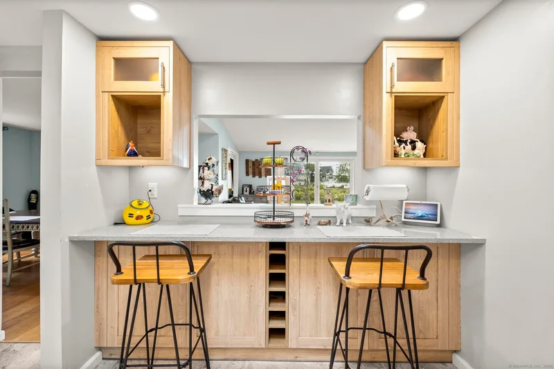 94 Summer Island Road, Branford, CT 06405, Branford, Connecticut, United States. - Photo 9