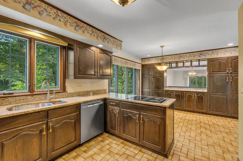 288 Jefferson Drive, Guilford, CT 06437, Guilford, Connecticut, United States. - Photo 18