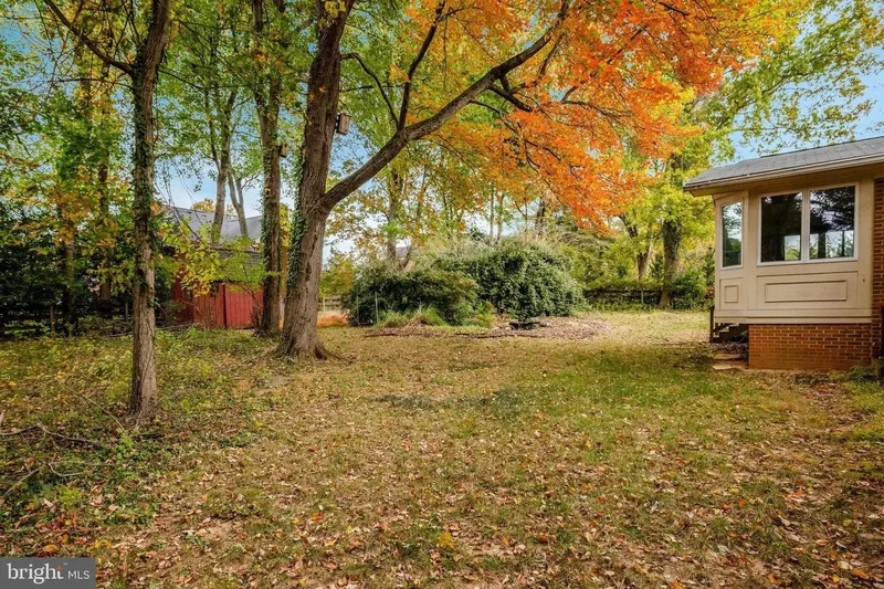 6424 DIVINE ST, MCLEAN, VA, 22101, USA, McLean, Virginia, United States. - Photo 5