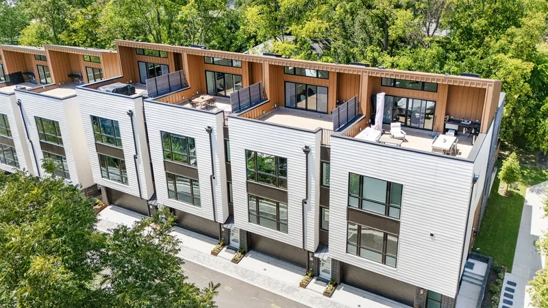 New Townhomes In West Midtown With Stunning Rooftop Terraces