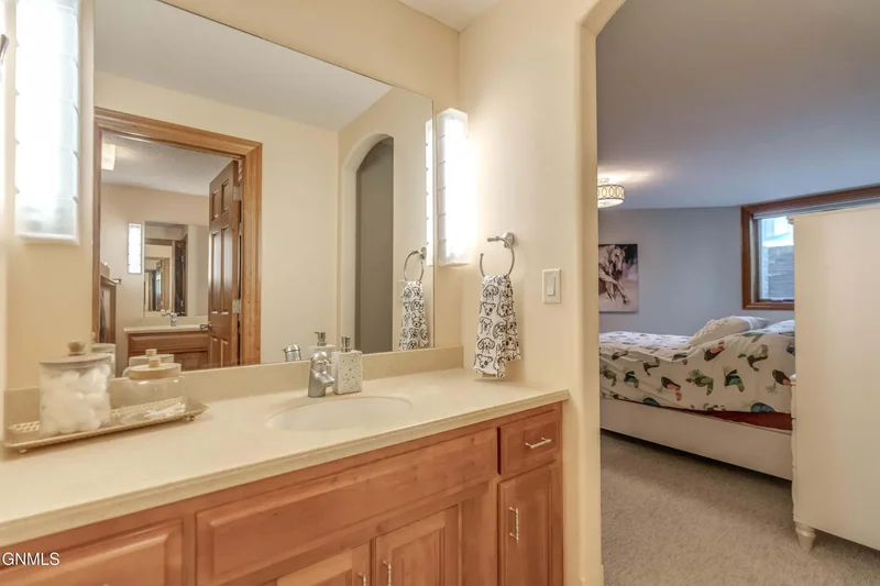 901 Corvette Circle, Bismarck, ND 58503, Bismarck, North Dakota, United States. - Photo 90