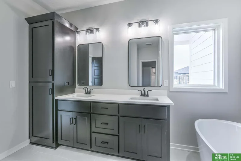 5709 N 195th Street, Elkhorn, NE 68022, Omaha, Nebraska, United States. - Photo 17