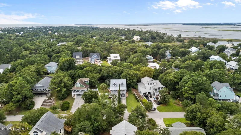 307 Ocean Oaks Drive, Emerald Isle, NC 28594, Emerald Isle, North Carolina, United States. - Photo 36