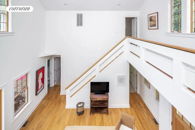 21 Lakeview Drive, Shelter Island, NY 11964, Shelter Island, New York, United States. - Photo 15