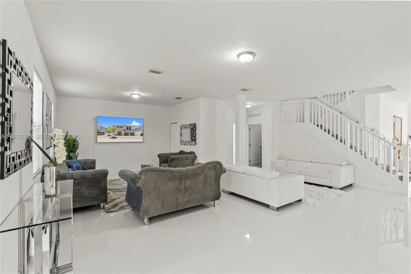 14841 SW 39th Ter, West Miami, Florida, United States. - Photo 23