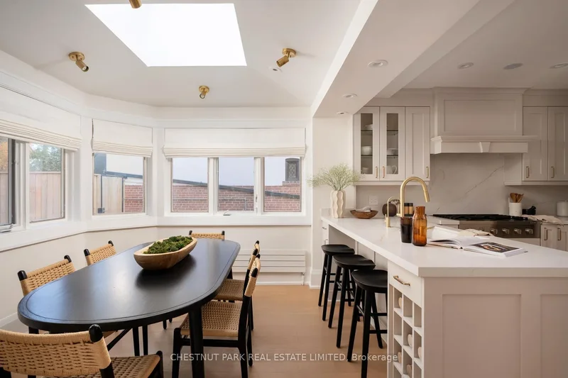 35 Weybourne Crescent, Toronto, Ontario, Canada. - Photo 18
