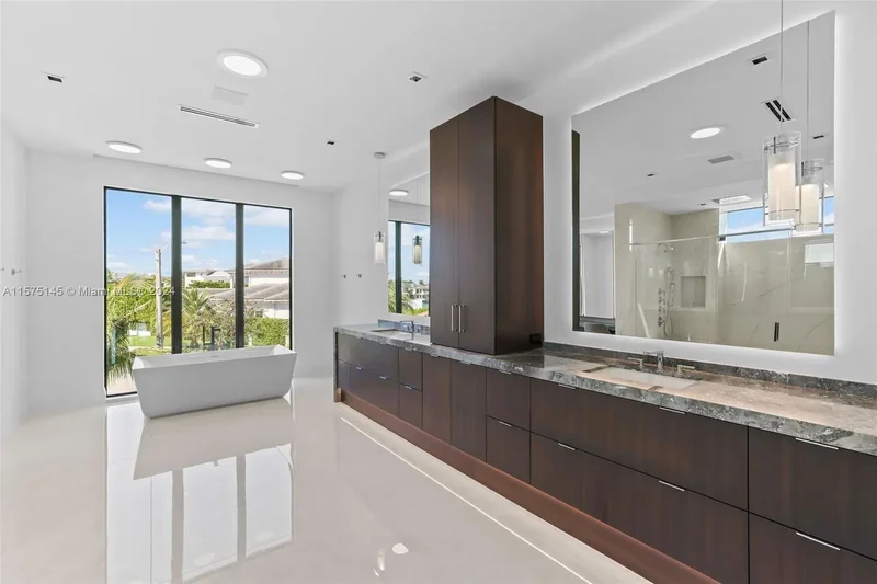 749 Bamboo Dr, Boca Raton, Florida, United States. - Photo 70