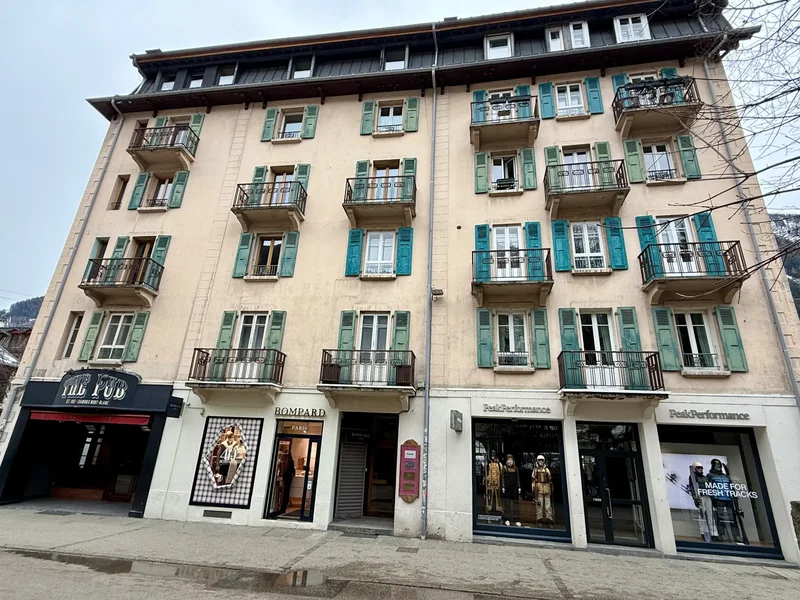 Chamonix mont blanc, Chamonix, Auvergne-Rhône-Alpes, France. - Photo 5