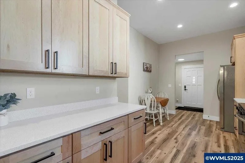 275 Monmouth St, Independence, Oregon, United States. - Photo 20