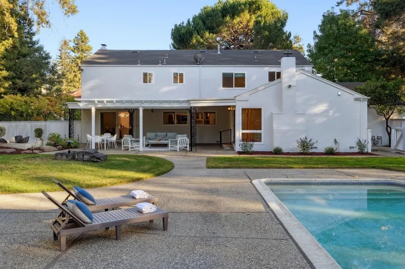 243 Selby Lane, Atherton, California, United States. - Photo 7