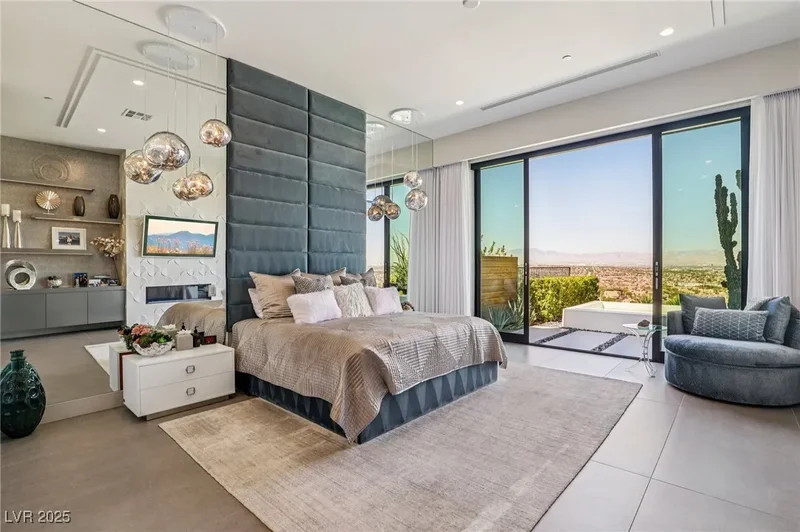 375 Tranquil Peak Court, Henderson, Nevada, United States. - Photo 11