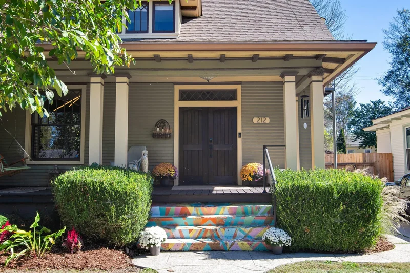 Single Family Residence in Nashville