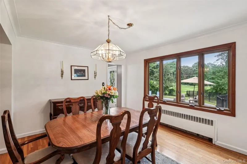 4 Club Court, Huntington, NY, 11743, USA, Halesite, New York, United States. - Photo 8