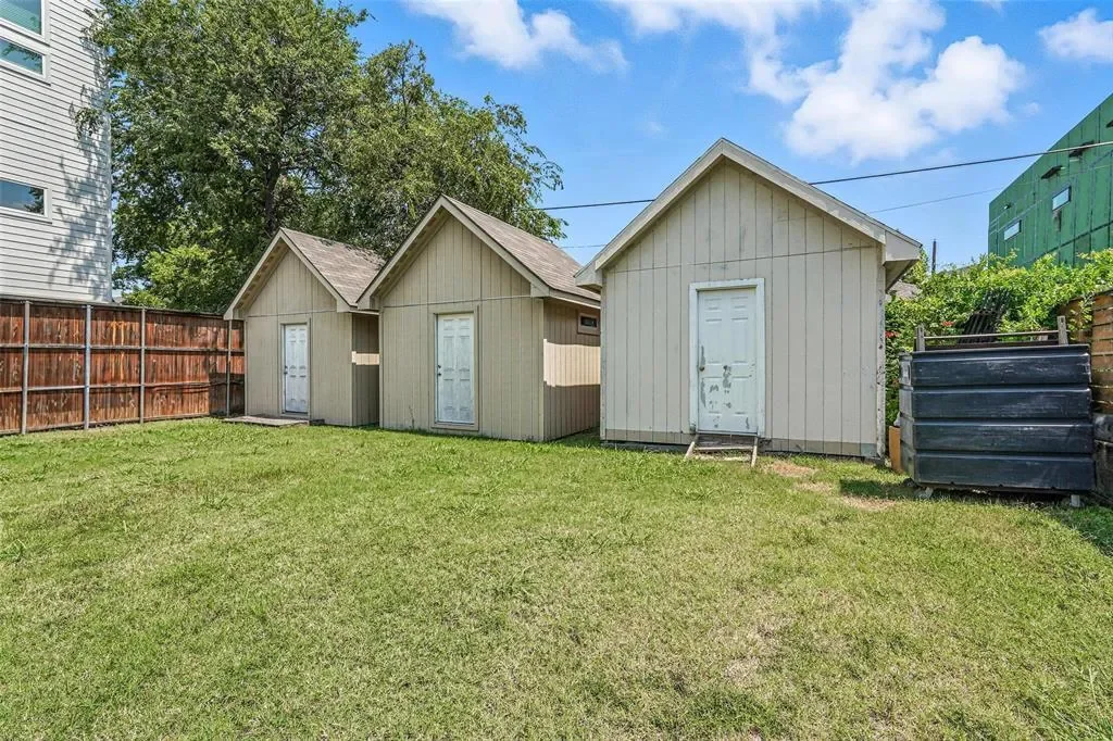 1510 N Carroll Avenue, Dallas, Texas, United States. - Photo 21