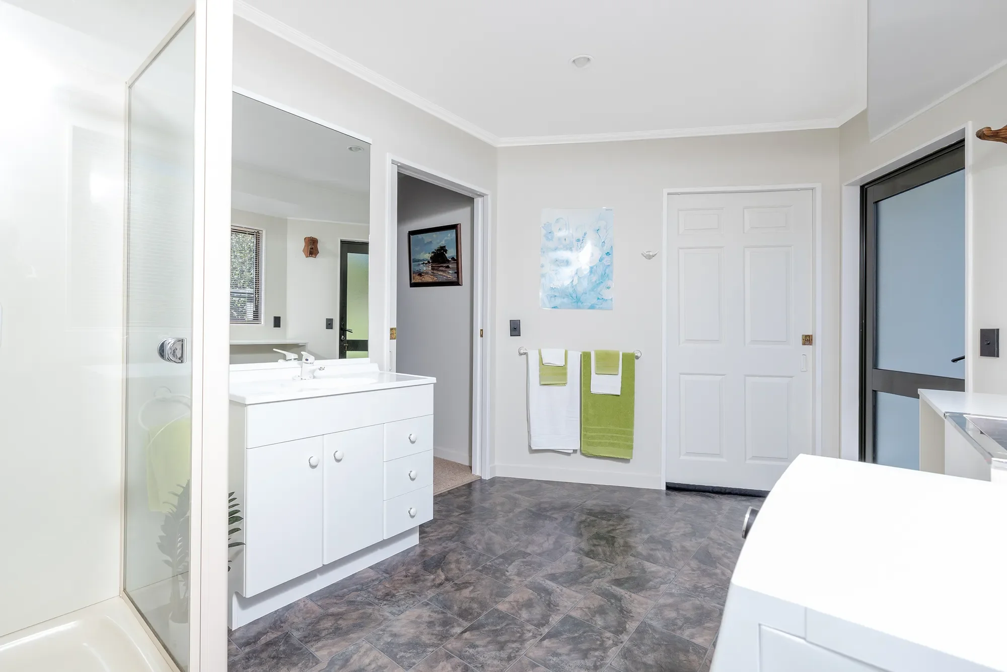 Gallery photo 11