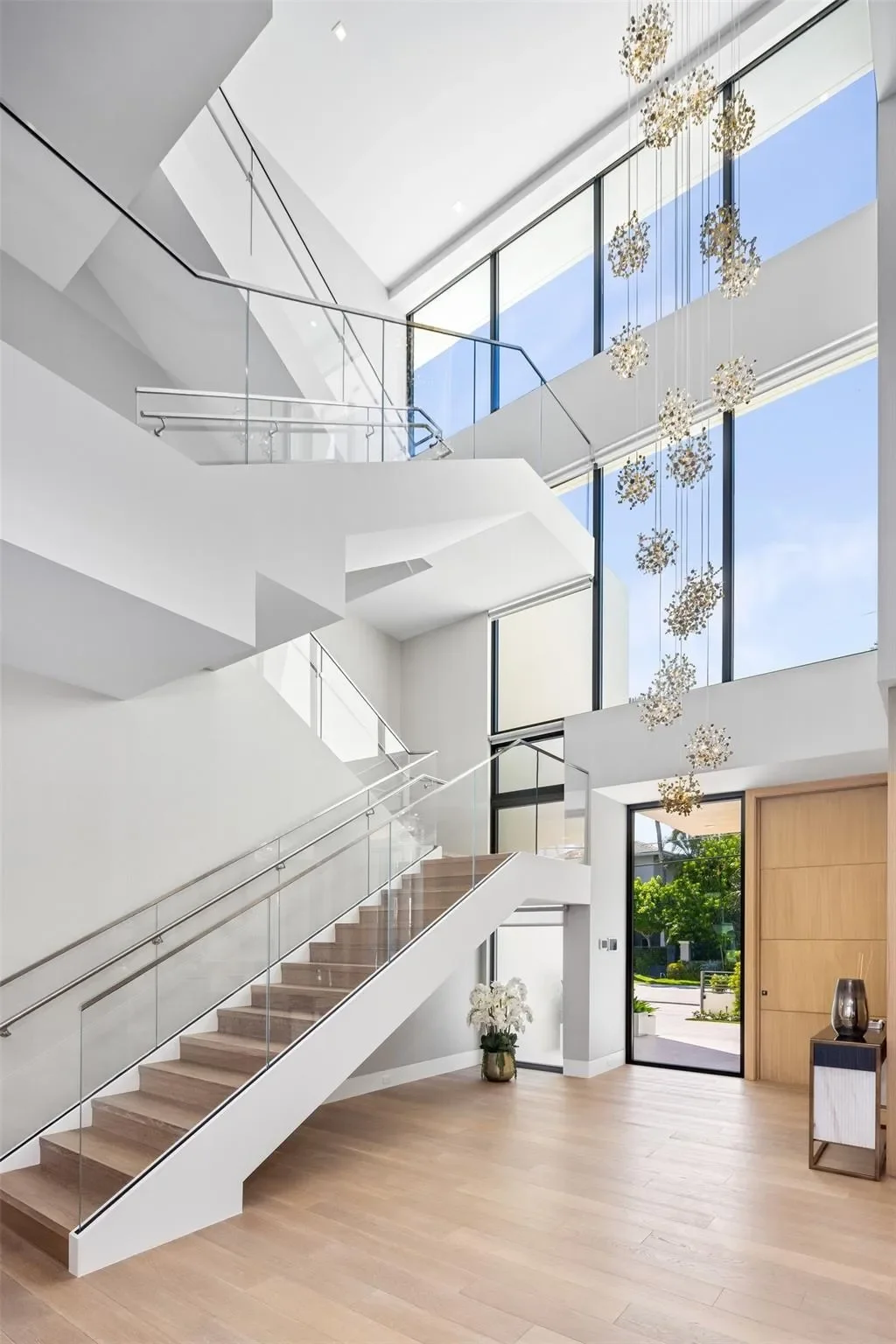 68 Isla Bahia Drive, Fort Lauderdale, Florida, United States. - Photo 27