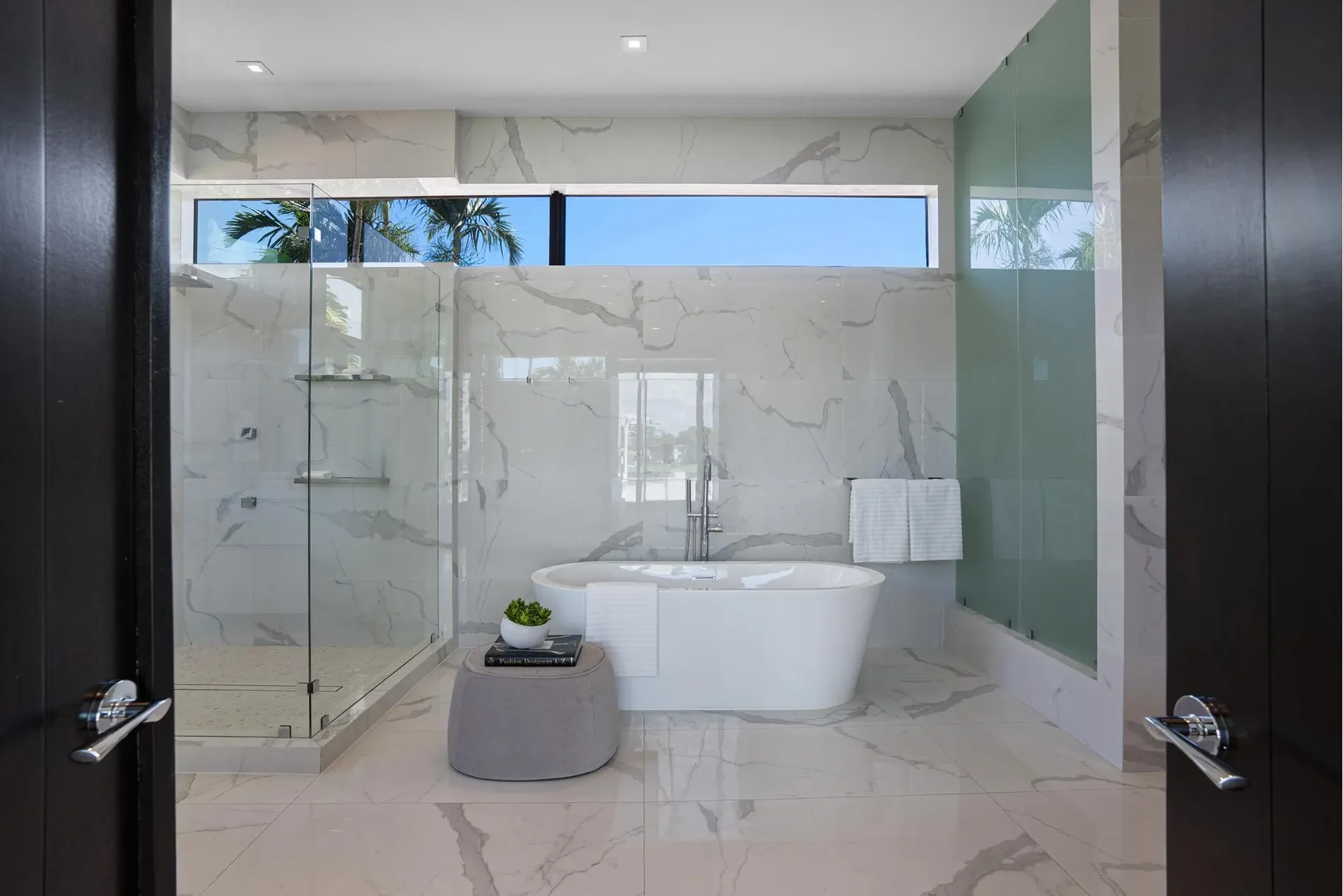 100 Bal Bay Dr, Bal Harbour, Florida, United States. - Photo 23