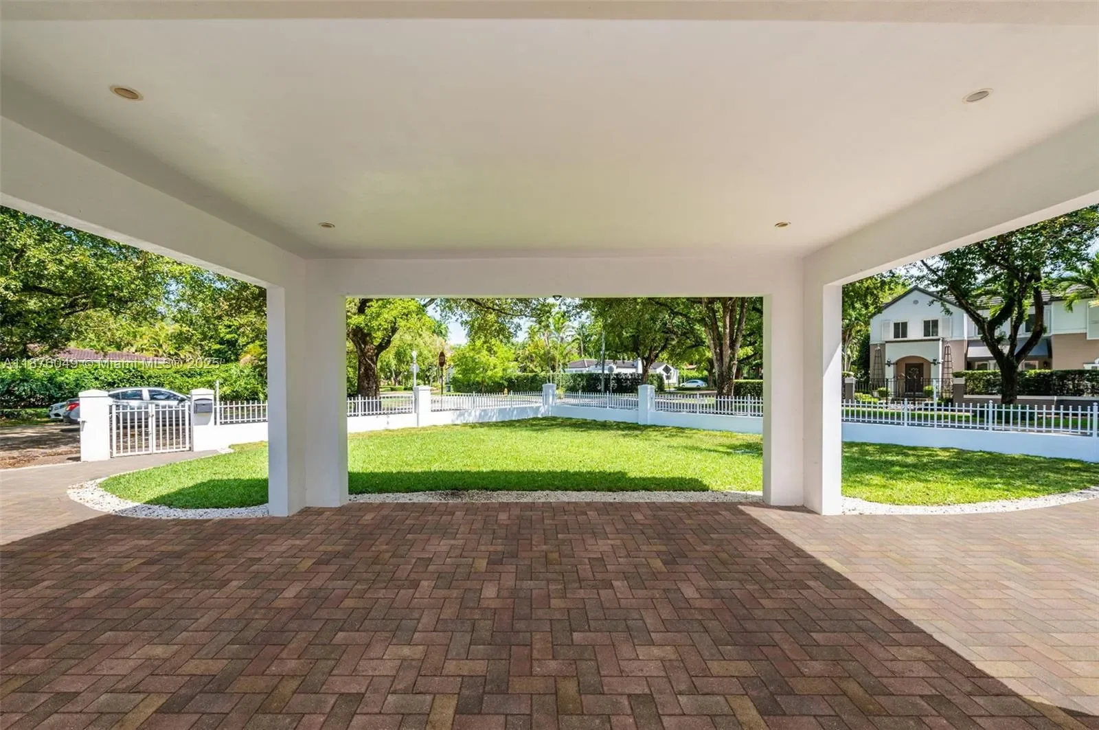 1820 Ferdinand St, Coral Gables, Florida, United States. - Photo 44