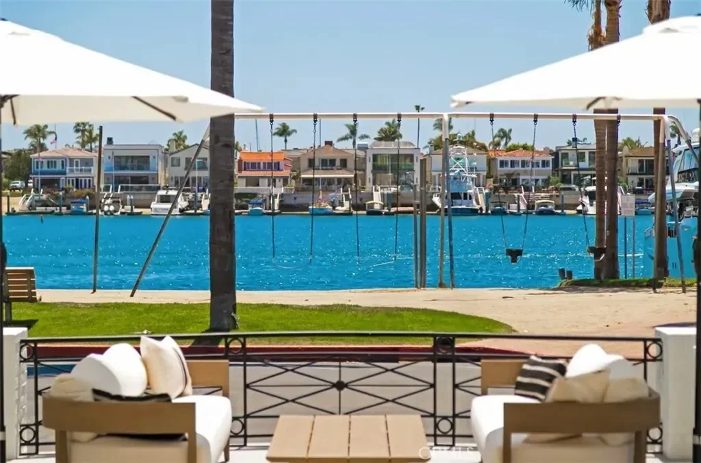 2401 Bayshore Drive, Newport Beach, California, United States. - Photo 46