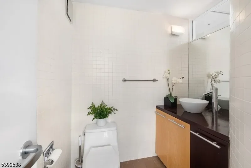 1152 Johnston Dr, Watchung Boro, NJ 07069, Watchung, New Jersey, United States. - Photo 14