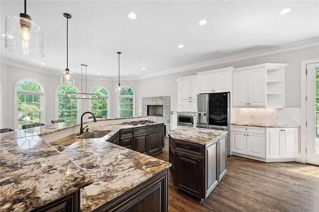 11140 W. Road, Roswell, Georgia, United States. - Photo 8