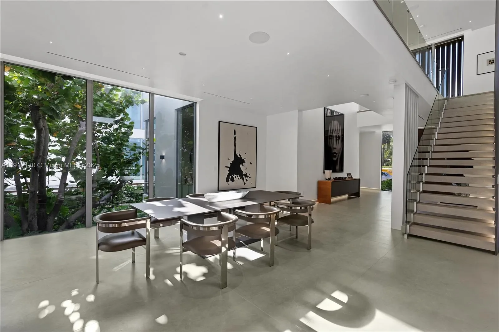 501 Palm Dr, Hallandale Beach, Florida, United States. - Photo 15