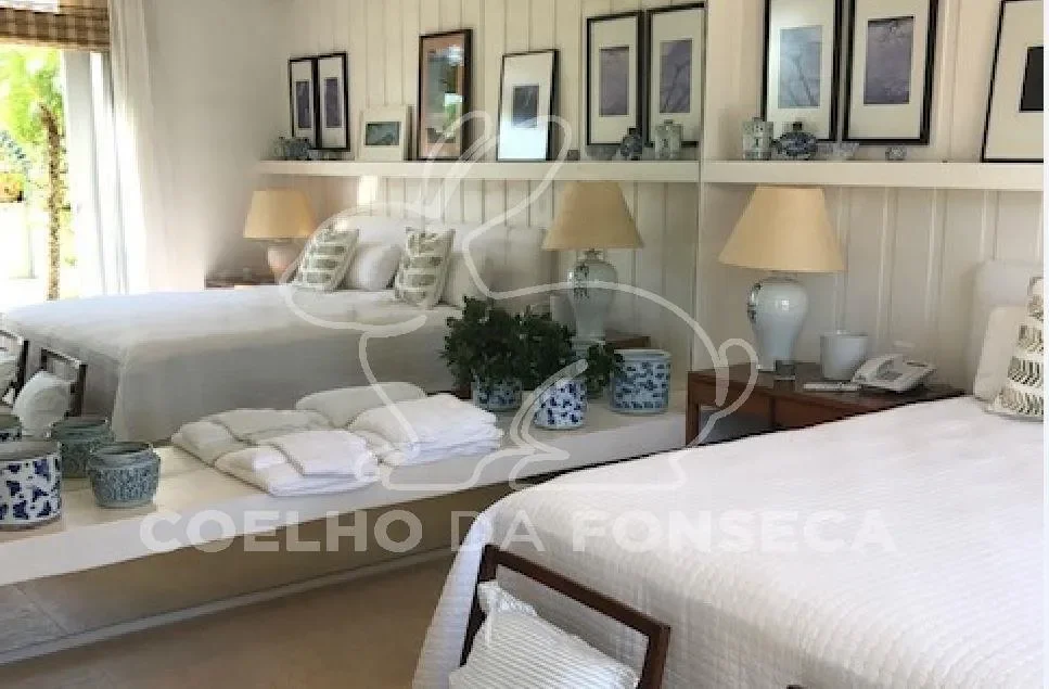 Gallery photo 2