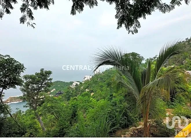 JAQUES COSTEAU 13  , Brisas del Marqués , 39887 Acapulco de Juárez, Guerrero, México, Puerto Marques, Guerrero, Mexico. - Photo 3